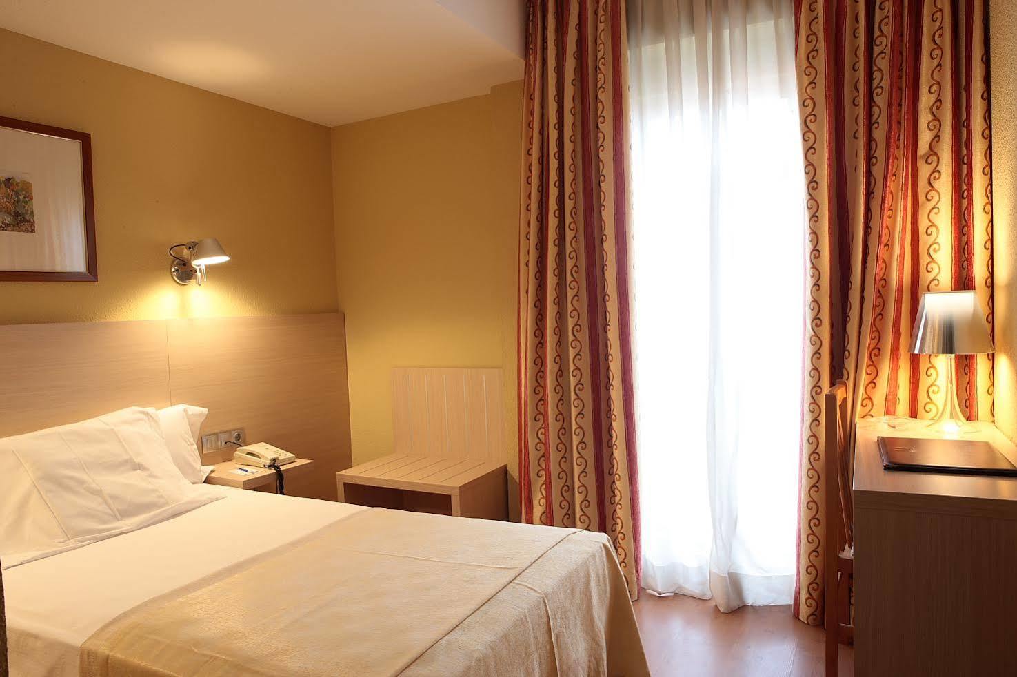 Hotel Бурлада Екстер'єр фото